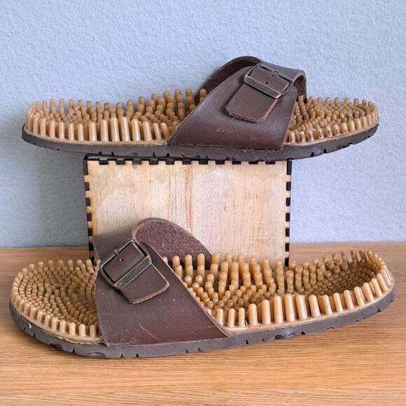 Birkenstock Women’s 8 EU 39 Brown Leather Noppy Strap Massage Sandals Germany - Picture 4 of 10